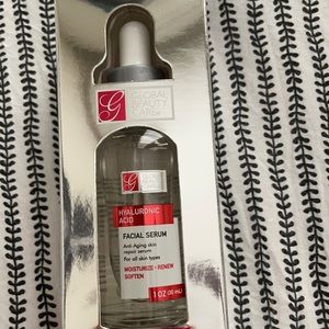 Hyaluronic facial serum!